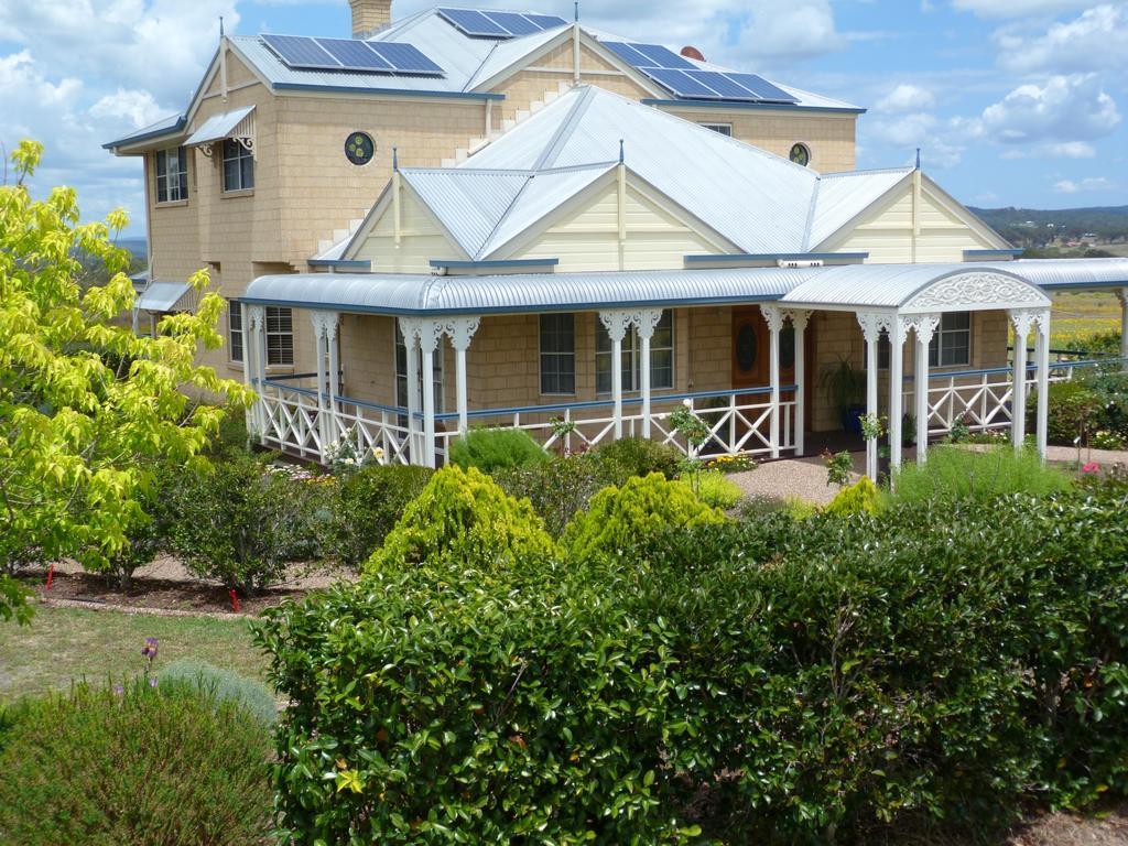 Grovely House Bed & Breakfast Stanthorpe Ngoại thất bức ảnh