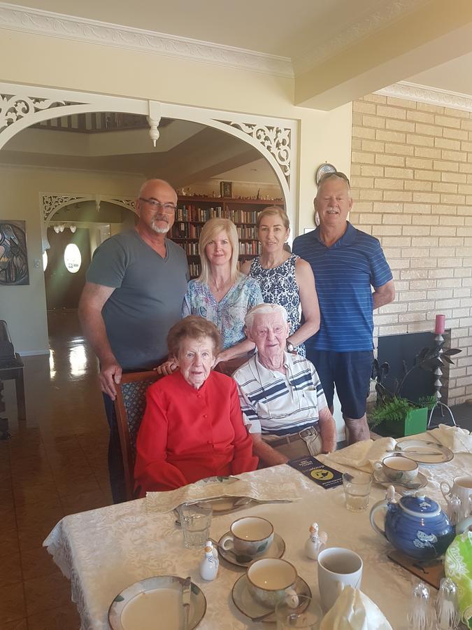 Grovely House Bed & Breakfast Stanthorpe Ngoại thất bức ảnh