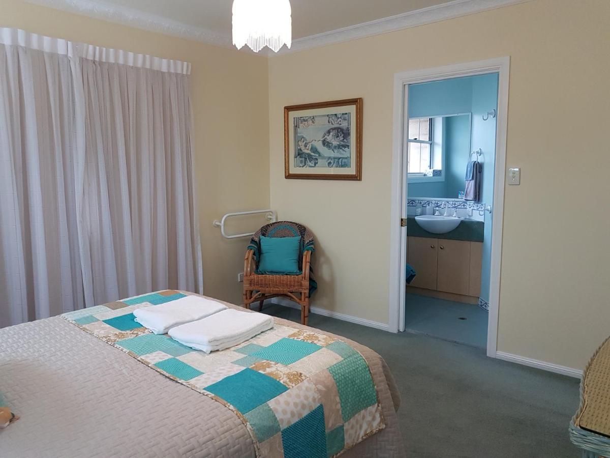 Grovely House Bed & Breakfast Stanthorpe Ngoại thất bức ảnh