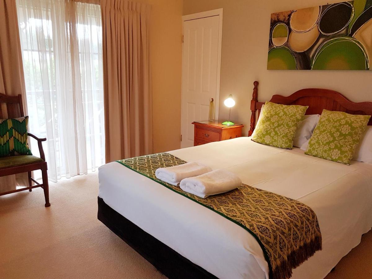 Grovely House Bed & Breakfast Stanthorpe Ngoại thất bức ảnh