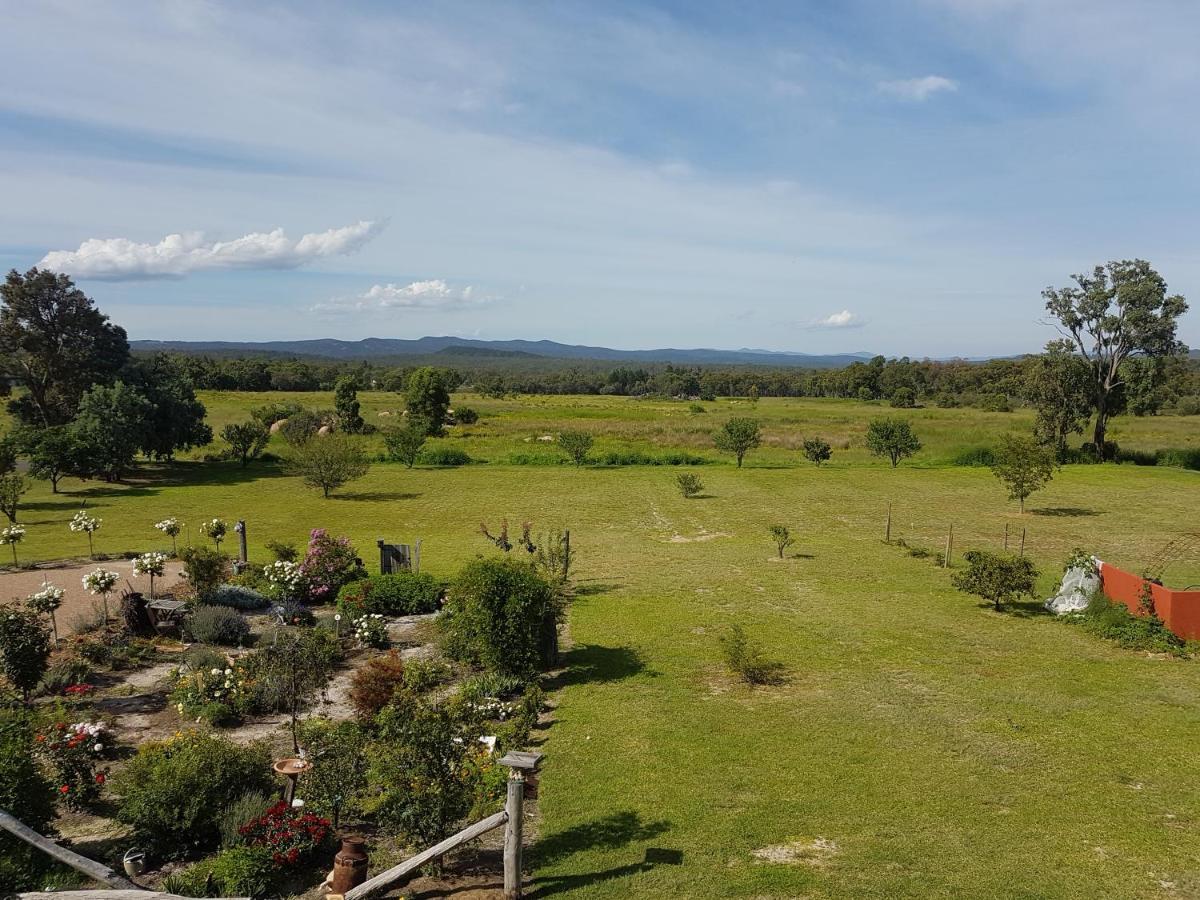Grovely House Bed & Breakfast Stanthorpe Ngoại thất bức ảnh